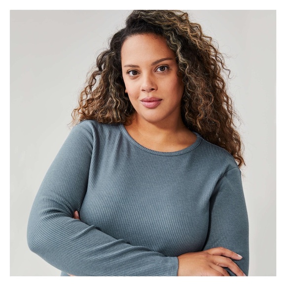 Elegant Blue Long Sleeve Dress - Picture 4 of 8